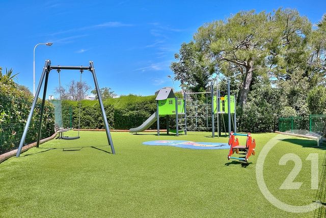 Appartement F4 à vendre - 4 pièces - 94.03 m2 - NICE - 06 - PROVENCE-ALPES-COTE-D-AZUR - Century 21 Cbs Immobilier