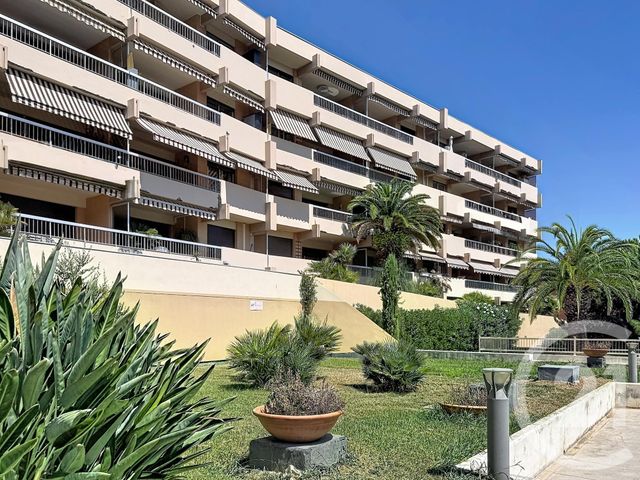 Appartement F2 à vendre - 2 pièces - 52.9 m2 - NICE - 06 - PROVENCE-ALPES-COTE-D-AZUR - Century 21 Cbs Immobilier