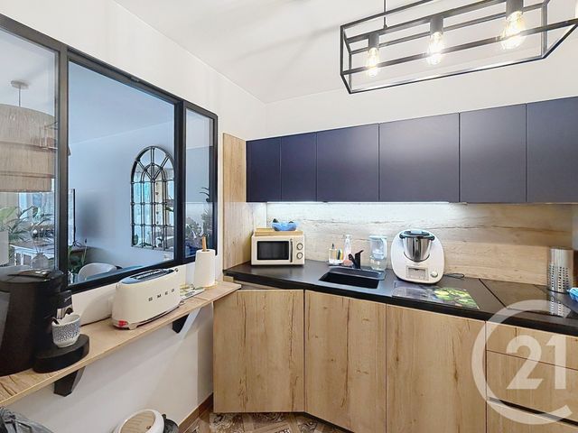 Appartement F2 à vendre - 2 pièces - 52.9 m2 - NICE - 06 - PROVENCE-ALPES-COTE-D-AZUR - Century 21 Cbs Immobilier
