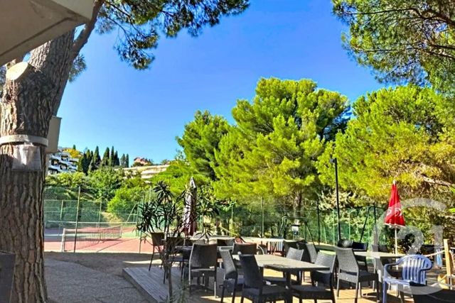 Appartement F1 à vendre - 1 pièce - 31.4 m2 - NICE - 06 - PROVENCE-ALPES-COTE-D-AZUR - Century 21 Cbs Immobilier