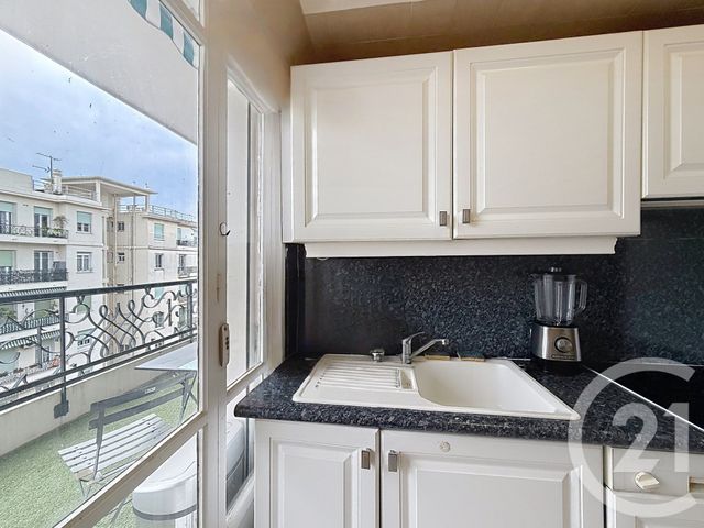 Appartement F2 à vendre - 2 pièces - 67.0 m2 - NICE - 06 - PROVENCE-ALPES-COTE-D-AZUR - Century 21 Cbs Immobilier