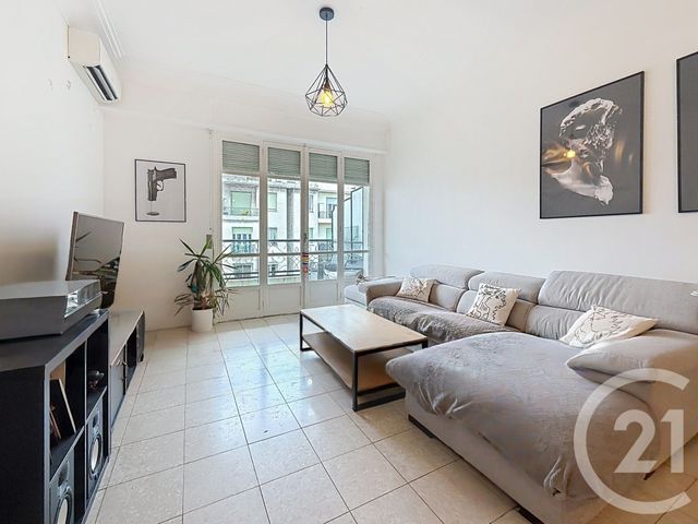 Appartement F2 à vendre - 2 pièces - 67.0 m2 - NICE - 06 - PROVENCE-ALPES-COTE-D-AZUR - Century 21 Cbs Immobilier