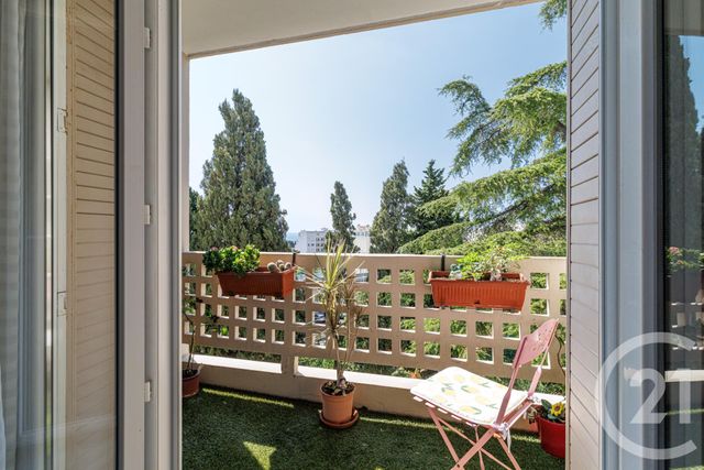 Appartement F3 à vendre - 3 pièces - 56.86 m2 - NICE - 06 - PROVENCE-ALPES-COTE-D-AZUR - Century 21 Cbs Immobilier