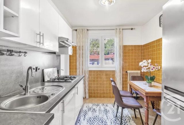 Appartement F3 à vendre - 3 pièces - 69.97 m2 - NICE - 06 - PROVENCE-ALPES-COTE-D-AZUR - Century 21 Cbs Immobilier