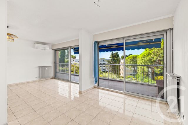 Appartement F4 à vendre - 4 pièces - 83.39 m2 - NICE - 06 - PROVENCE-ALPES-COTE-D-AZUR - Century 21 Cbs Immobilier
