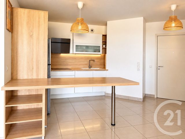 Appartement F2 à louer - 2 pièces - 50.0 m2 - NICE - 06 - PROVENCE-ALPES-COTE-D-AZUR - Century 21 Cbs Immobilier