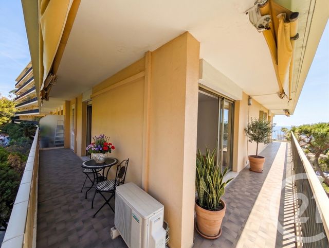 Appartement F3 à vendre - 3 pièces - 79.96 m2 - NICE - 06 - PROVENCE-ALPES-COTE-D-AZUR - Century 21 Cbs Immobilier