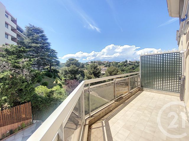 Afficher la photo en grand Appartement F4 à vendre - 4 pièces - 68.0 m2 - NICE - 06 - PROVENCE-ALPES-COTE-D-AZUR - Century 21 Cbs Immobilier