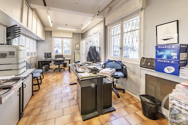commerce à vendre - 145.0 m2 - NICE - 06 - PROVENCE-ALPES-COTE-D-AZUR - Century 21 Cbs Immobilier