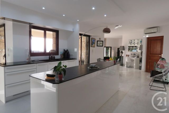 maison à vendre - 7 pièces - 300.0 m2 - NICE - 06 - PROVENCE-ALPES-COTE-D-AZUR - Century 21 Cbs Immobilier maison à vendre - 7 pièces - 300.0 m2 - NICE - 06 - PROVENCE-ALPES-COTE-D-AZUR - Century 21 Cbs Immobilier